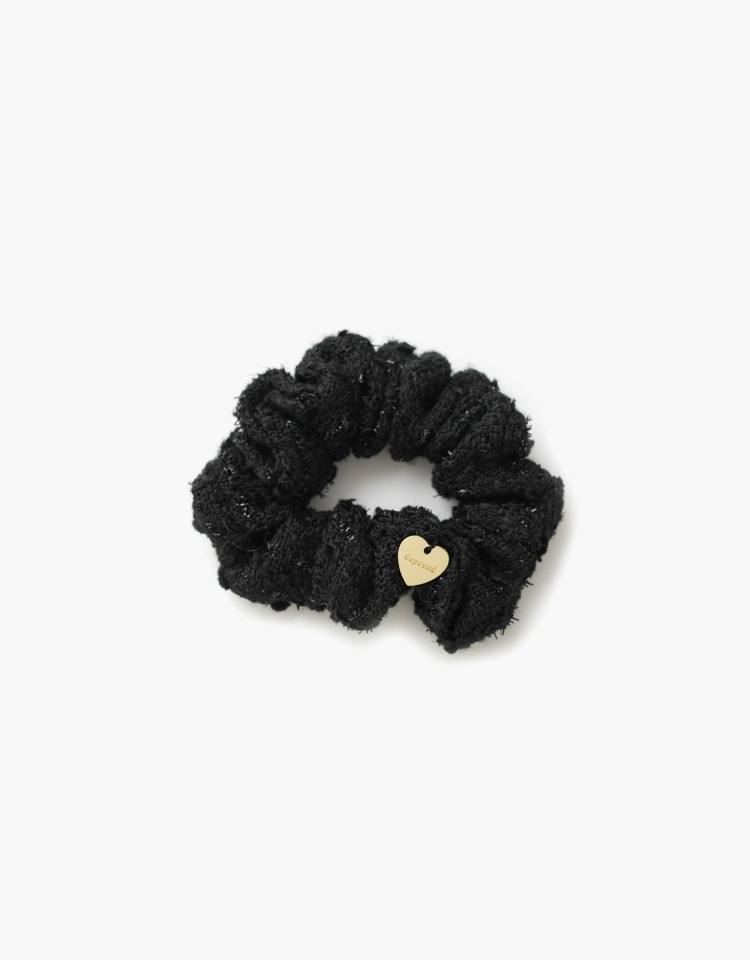 [2차 예약배송 12/16]heart charm scrunchie (black tweed)
